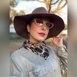 Vintage Banana Republic Boho Hat w/ leather band